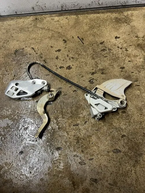 1999 99 YAMAHA WR400F wr 400 f WORKING! Rear Back Brake Caliper Master Cyl Line
