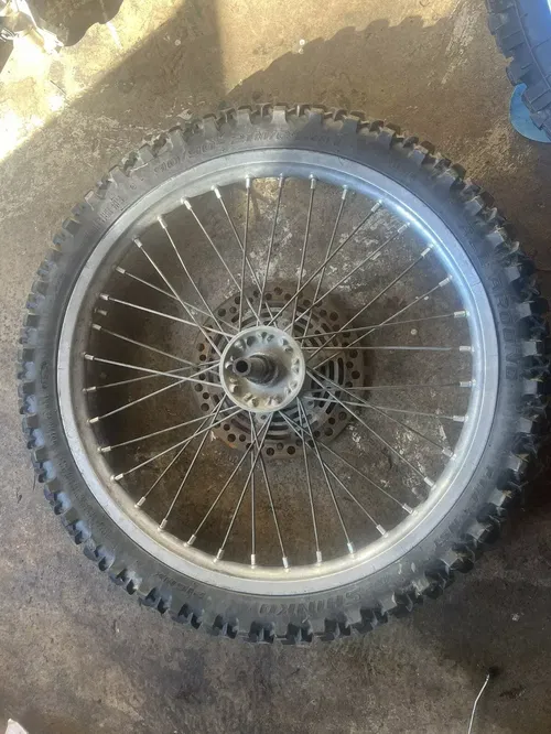 1994 SUZUKI RM125 OEM FRONT WHEEL RIM TIRE HUB ROTOR 55311-27C00 55311-28C01 21"