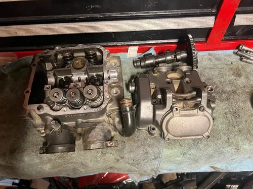 2001-2005 Yamaha Raptor 660R YFM660R ENGINE TOP END CYLINDER HEAD