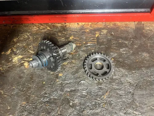 2017 YAMAHA YZ450F OEM KICKSTART KICK START SHAFT W IDLER GEAR 2S2-15601-00-00