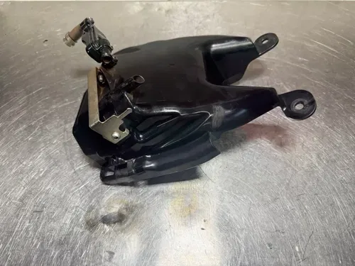 2020 Yamaha YFZ450R YFZ 450R OEM Fuel Gas Tank Tray Damper Plate fits 2014-2024