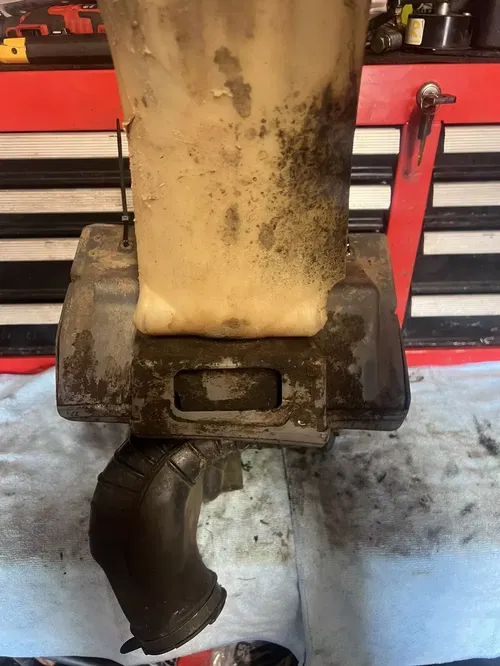 96-97 1997 KX125 KX 125 OEM Air Cleaner Airbox Box Connecting Tube Intake Holder