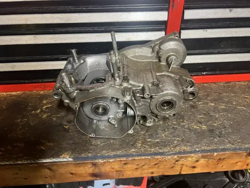 Suzuki Rm250 RM 01 2001 Engine Cases Left Right CrankCase
