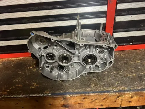 Suzuki Rm250 RM 01 2001 Engine Cases Left Right CrankCase