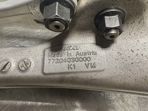 2011 KTM 350 SX-F Swingarm OEM Rear Swing Arm Link 125-450 SX SXF XC XCF 2011