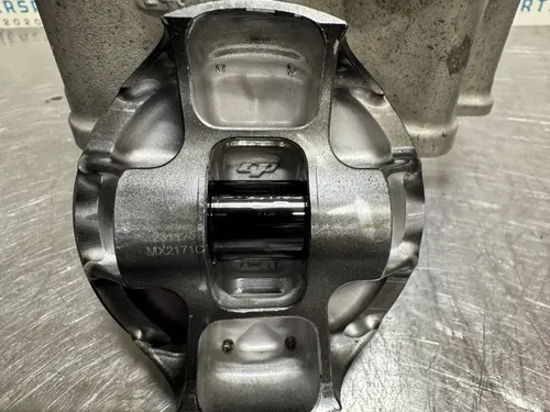2017 10-17 CRF250R OEM TOP END CYLINDER BAREL PISTON JUG MOTOR 12100-KRN-A60