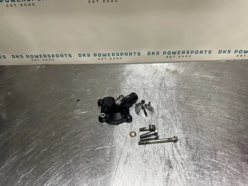2010-2017 CRF250R CRF250 BOYESEN Supercooler Water Pump Impeller Shaft Cover