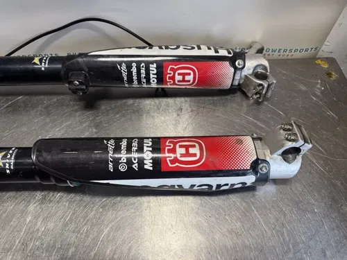 2008 07-10 SMR 510R HUSQVARNA FRONT SUSPENSION SHOCKS FORK ABSORBER 8000B0351