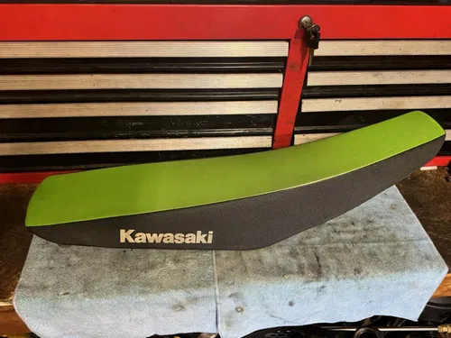 2020 KAWASAKI KX 450F SEAT 20 KX450F 19 - 23