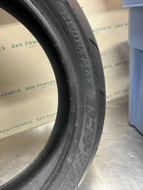 150/60R-17  Dunlop Q3 Plus Sportmax Tire