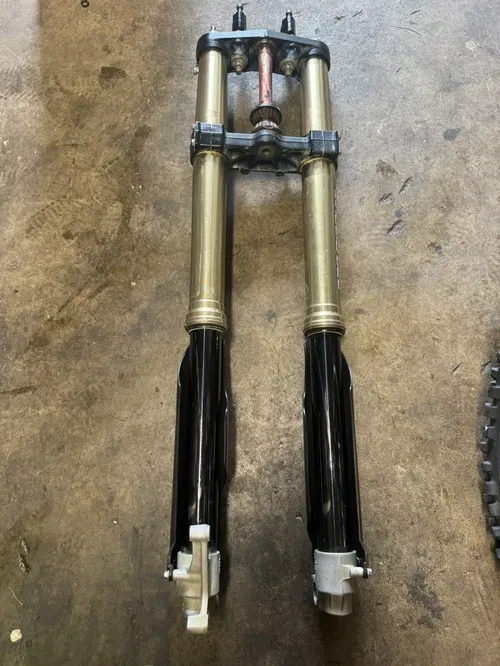 Showa Front Forks Suspension w/ Triple Tree 2020 Kawasaki KX450 OEM 20 21 22 23