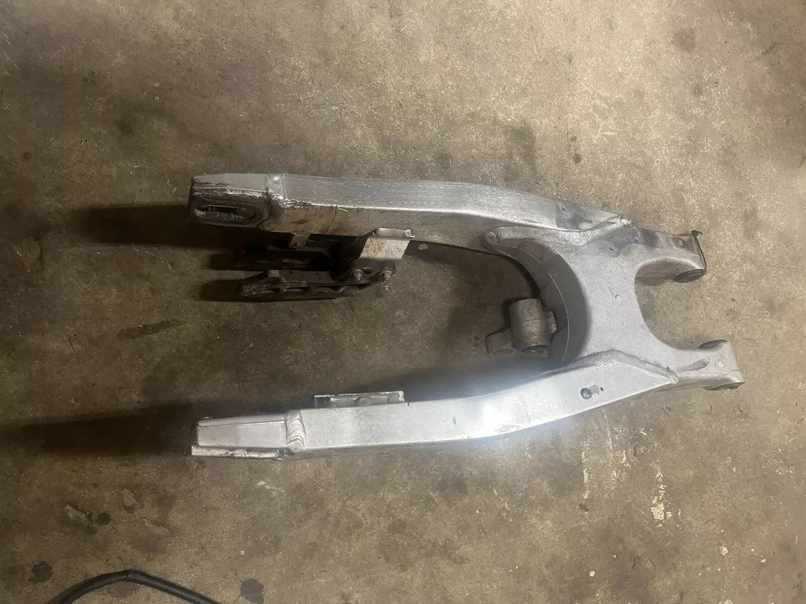 2010 RMZ250 Swing Arm Swingarm Suspension Rear Arm 2010 2011 2012 2013