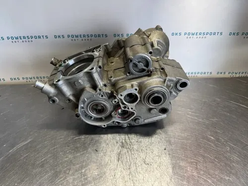 2007 KTM 250 SXF LEFT RIGHT ENGINE MOTOR CRANKCASE CRANK CASES BLOCK