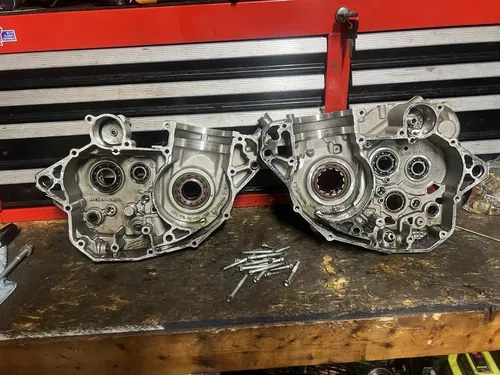 Engine Case Set   2008 KTM 250 SXF  2007-2010