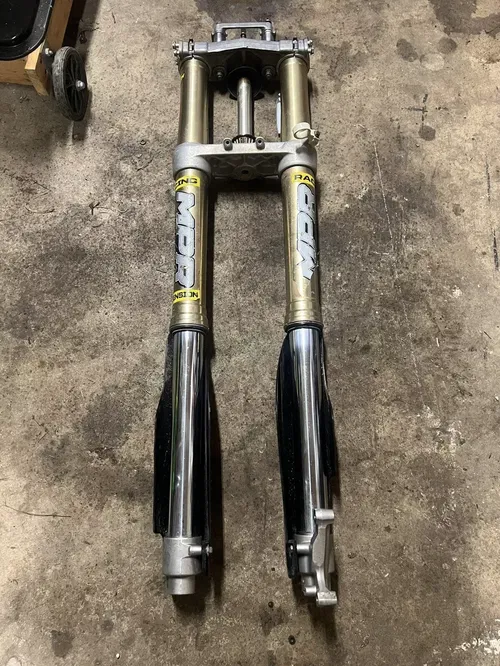 2013 SUZUKI RMZ250 RIGHT LEFT FRONT SUSPENSION FORKS SHOCKS #19057