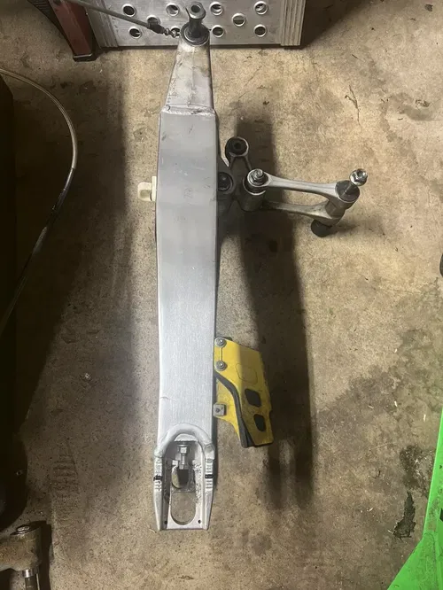 2005 2006 2007 Suzuki RMZ450 RMZ250 RMZ Back Rear Frame Swingarm Swing Arm