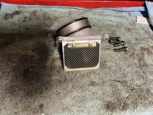 1992 - 1995 Suzuki RM125 RM 125 Intake Reed Cage Boot Inlet Rad Valve