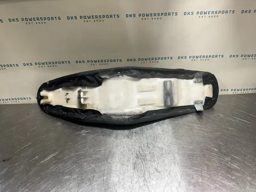 2015 14-17 CRF250R CRF250 OEM Seat Saddle Pillion Foam Base Enjoy Cover Mounts
