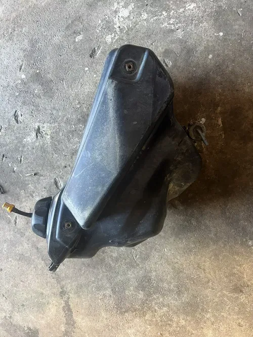 2004 2005 KAWASAKI KX250F OEM GAS FUEL TANK CELL PETROL RESERVOIR 51001-0020-6Z