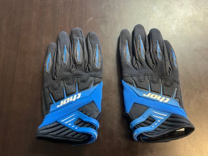 Thor dirt store bike gloves