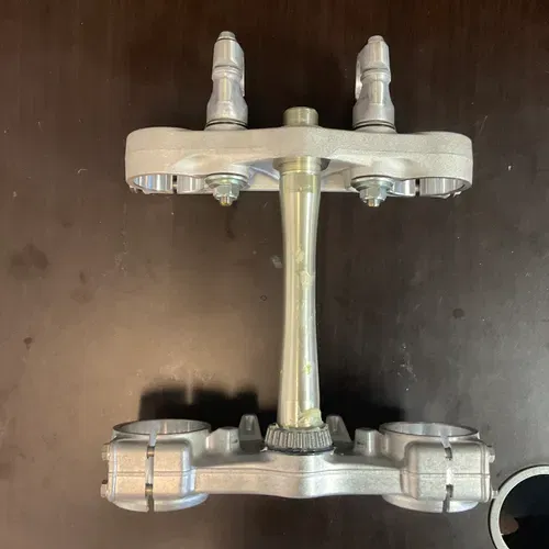 Honda Crf 250r Triple Clamps