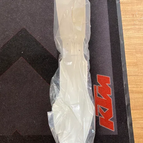 New Oem Husqavarna 65cc Front Fender 