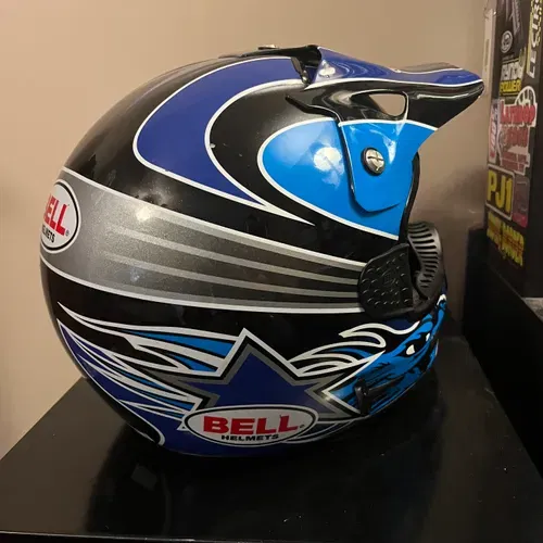 Yamaha of Troy Replica Bell Moto 7