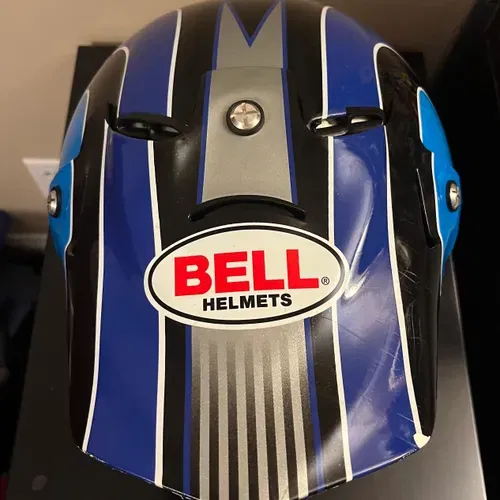 Yamaha of Troy Replica Bell Moto 7