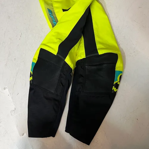 Youth Fox Racing 360 Pants Only - Size 24