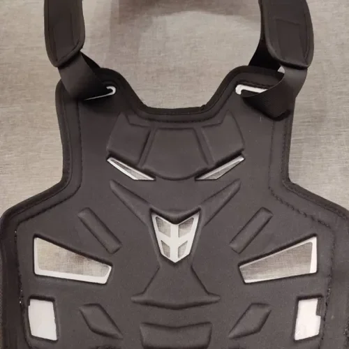 Chest Protector / Roost Deflector