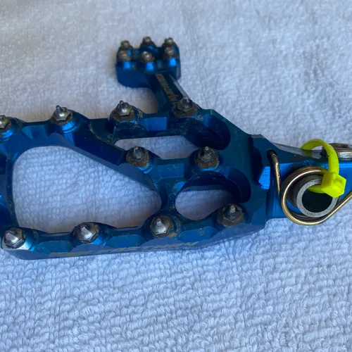 Fastway Air EXT footpegs