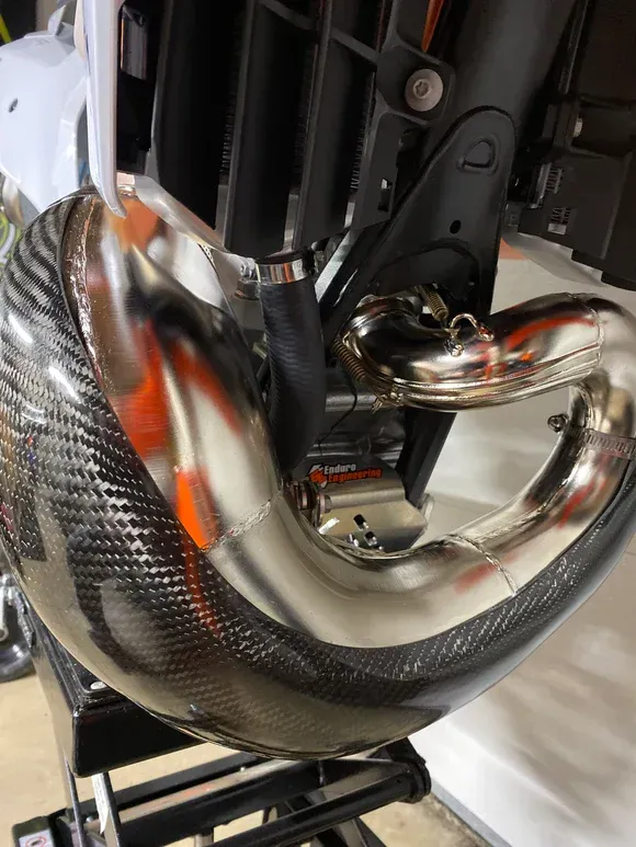 P3 CARBON MAX COVERAGE PIPE GUARD FMF KTM/HUSQ/GAS MODELS - 101082