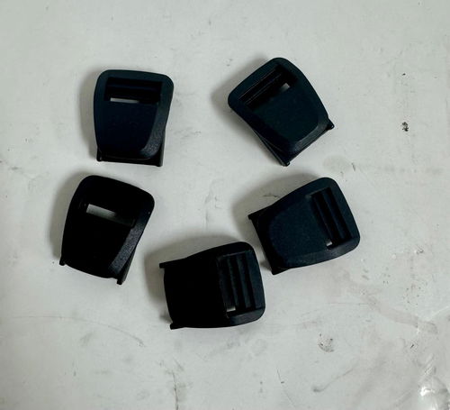 GAERNE STRAP HOLDER BLACK - MX083