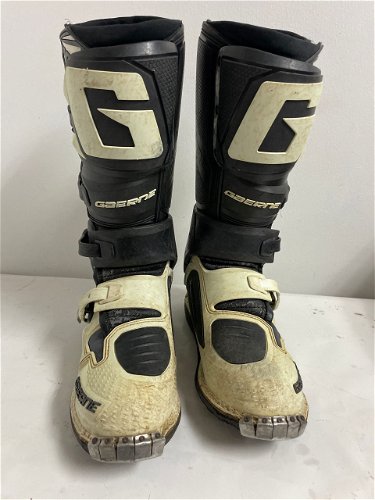SG12 Used Boots Size 12 MX10002