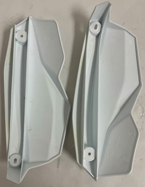 USED KTM HAND GUARDS WHITE - MX074