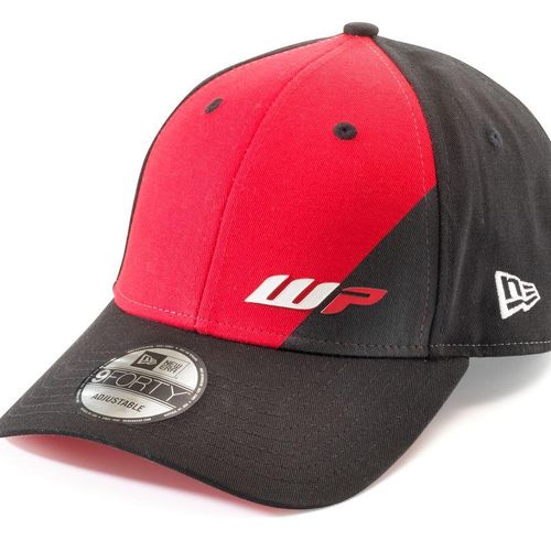 WP CURVED CAP BLACK/RED 3WP210062400