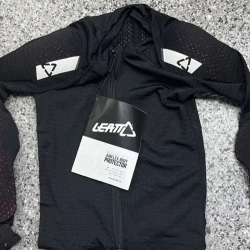Leatt Women's Black Airflex Body Protector - 5022131182 - XXS