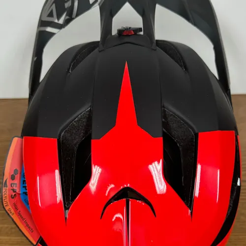 USED TLD STAGE HELMET GLO RED SIZE XS/SM  