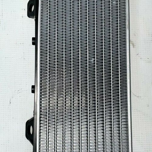 USED KTM RIGHT SIDE RADIATOR (50535008100)