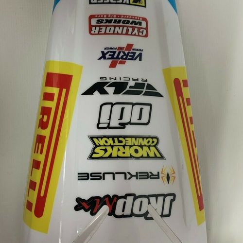 YAMAHA REAR FENDER - WHITE - (BR9-21610-00-00)