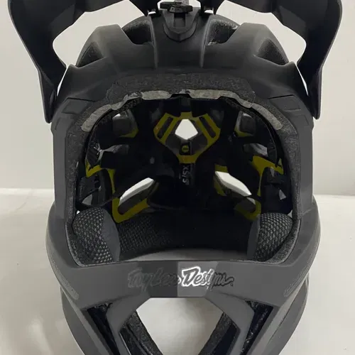 Troy Lee Designs Stage Helmet Stealth Midnight XS/S, Small Scuff 