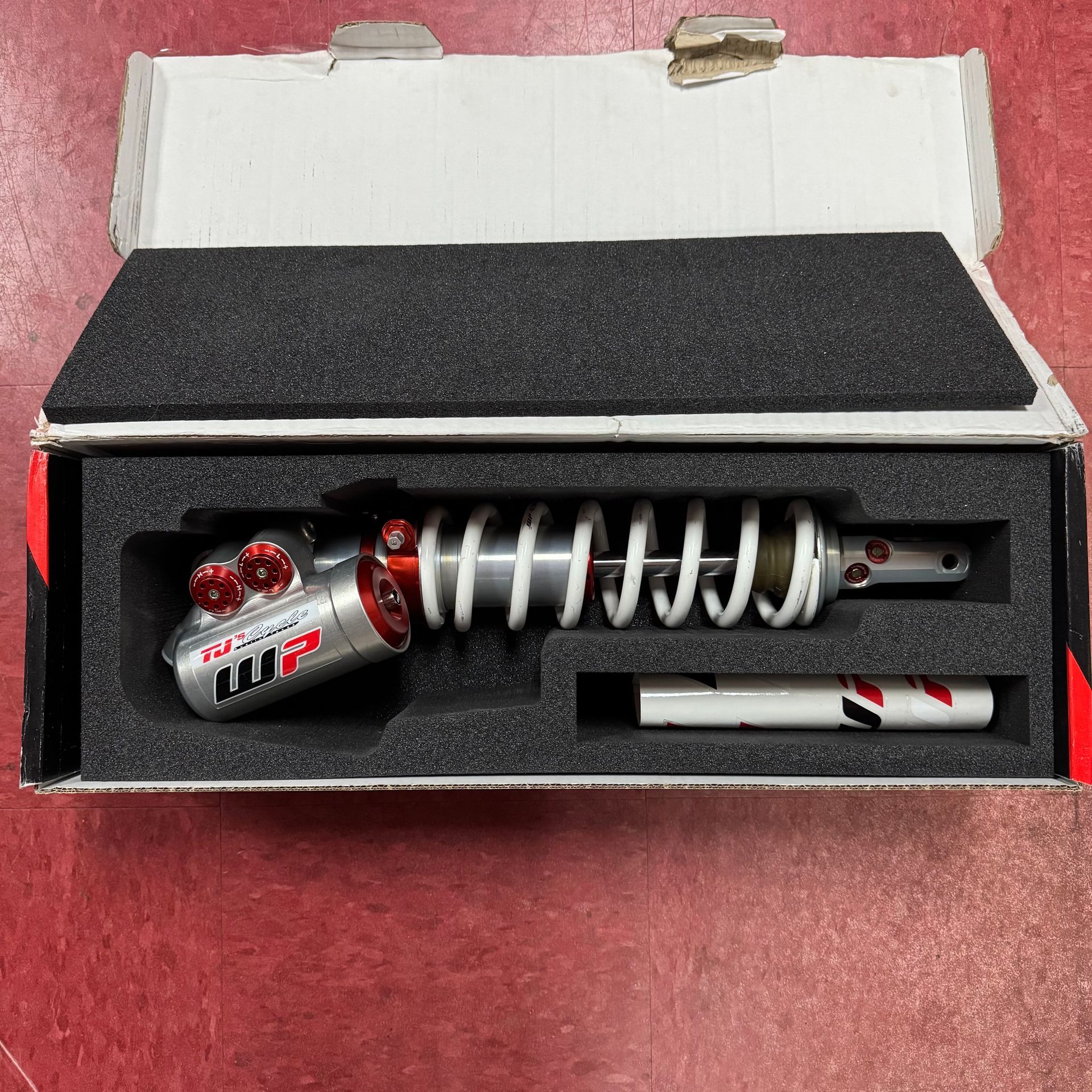 USED WP XACT PRO 8950 TRAXX SHOCK - FOR KTM/HUSQVARNA/GASGAS