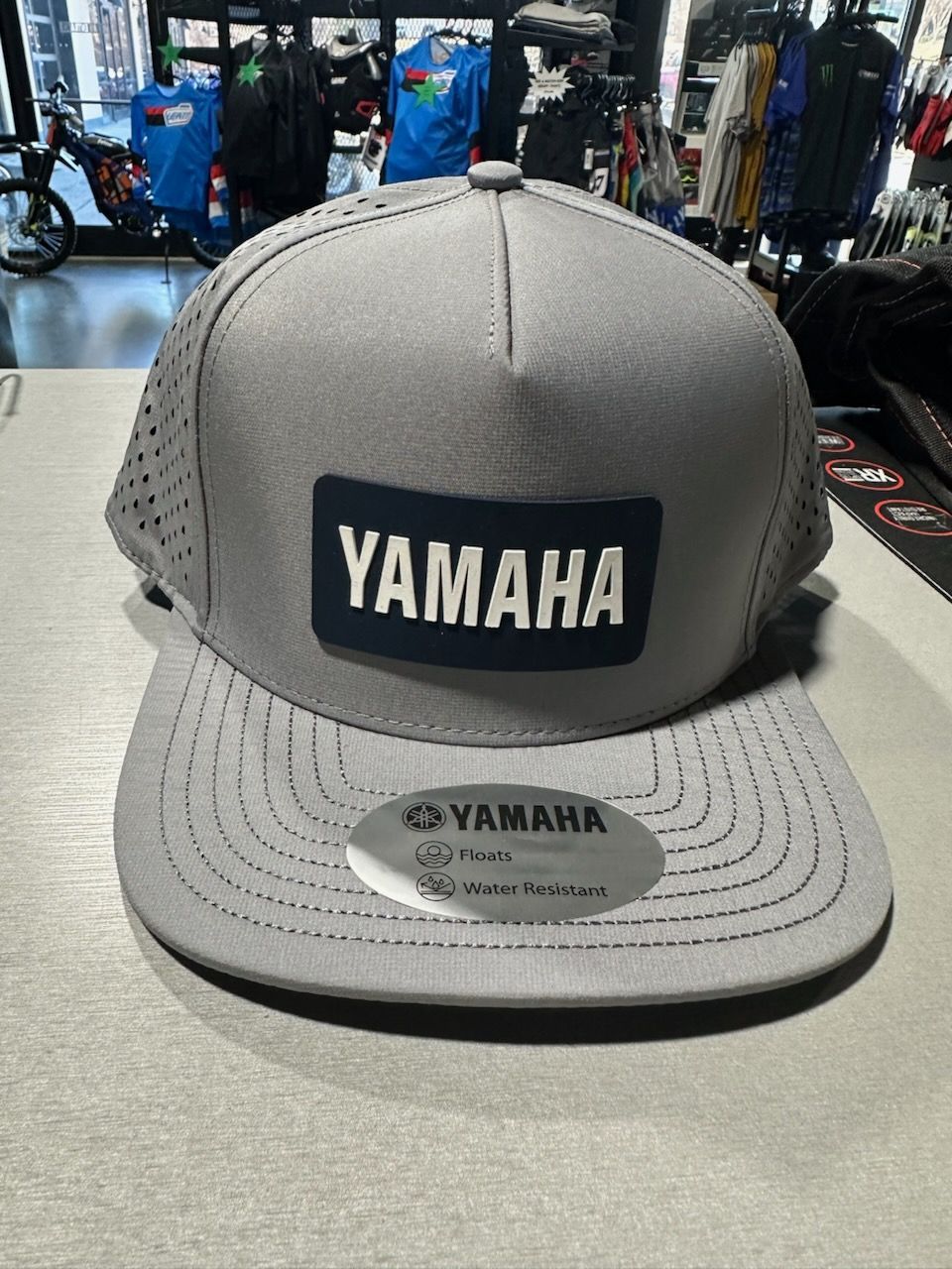YAMAHA FLOATING HAT GREY