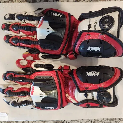 Knox Gloves - Size L