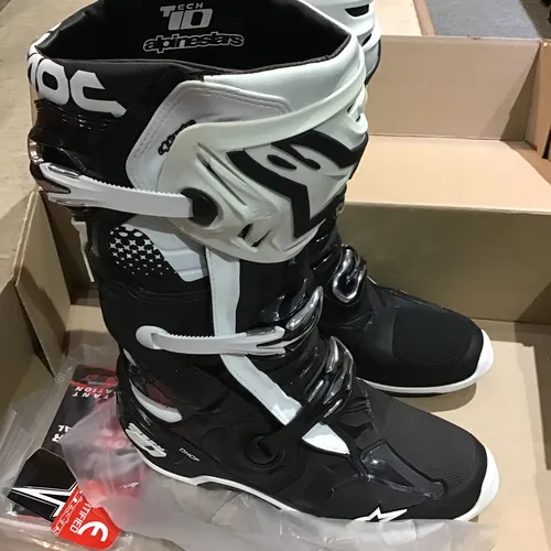 Alpinestars Tech 10 Size 11