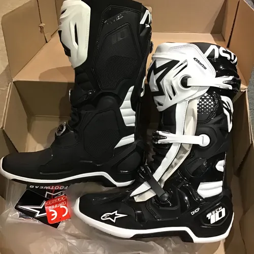 Alpinestars Tech 10 Size 11