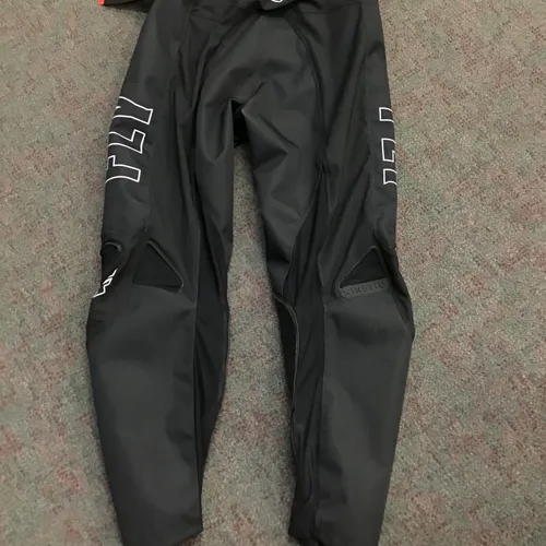 Fly Kinetic Fuel Pants 36