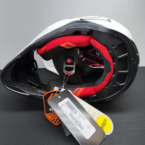 Alpinestars Supertech SM8 White Helmet Size Small Open Box