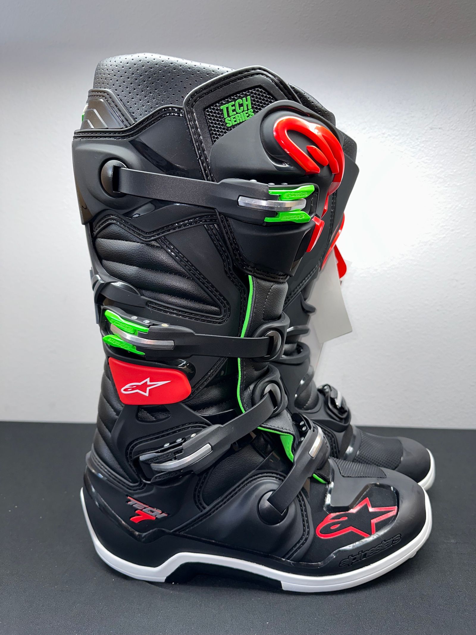 Alpinestars Tech 7 Black Red Green Boots Size 10