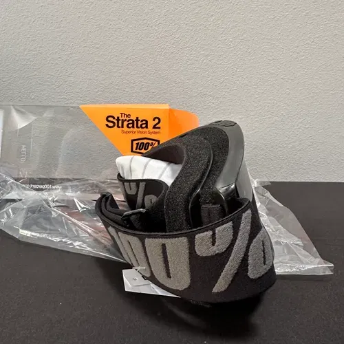 100 Percent Strata 2 Goggles Black With Silver Mirror Lens